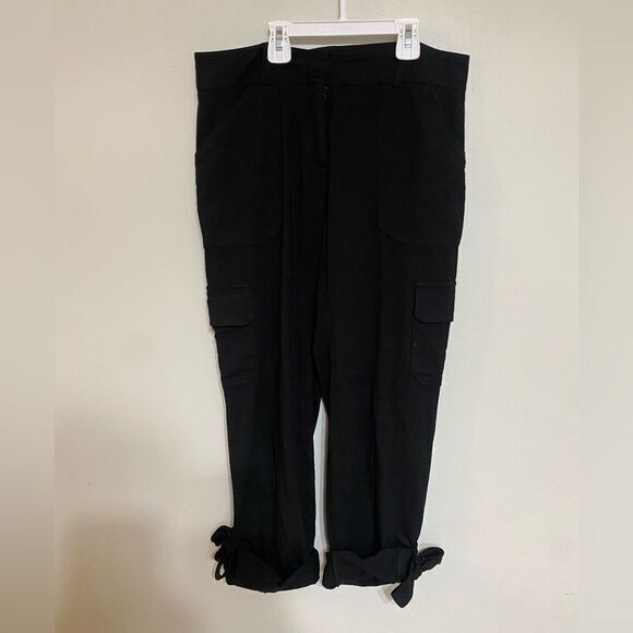 Women’s  black cache roll up cargo Capri‎ pants size 2 - Picture 1 of 11